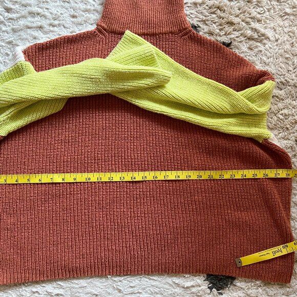 COLORBLOCK Sweater from Lou & Gray - Picture 4 of 10